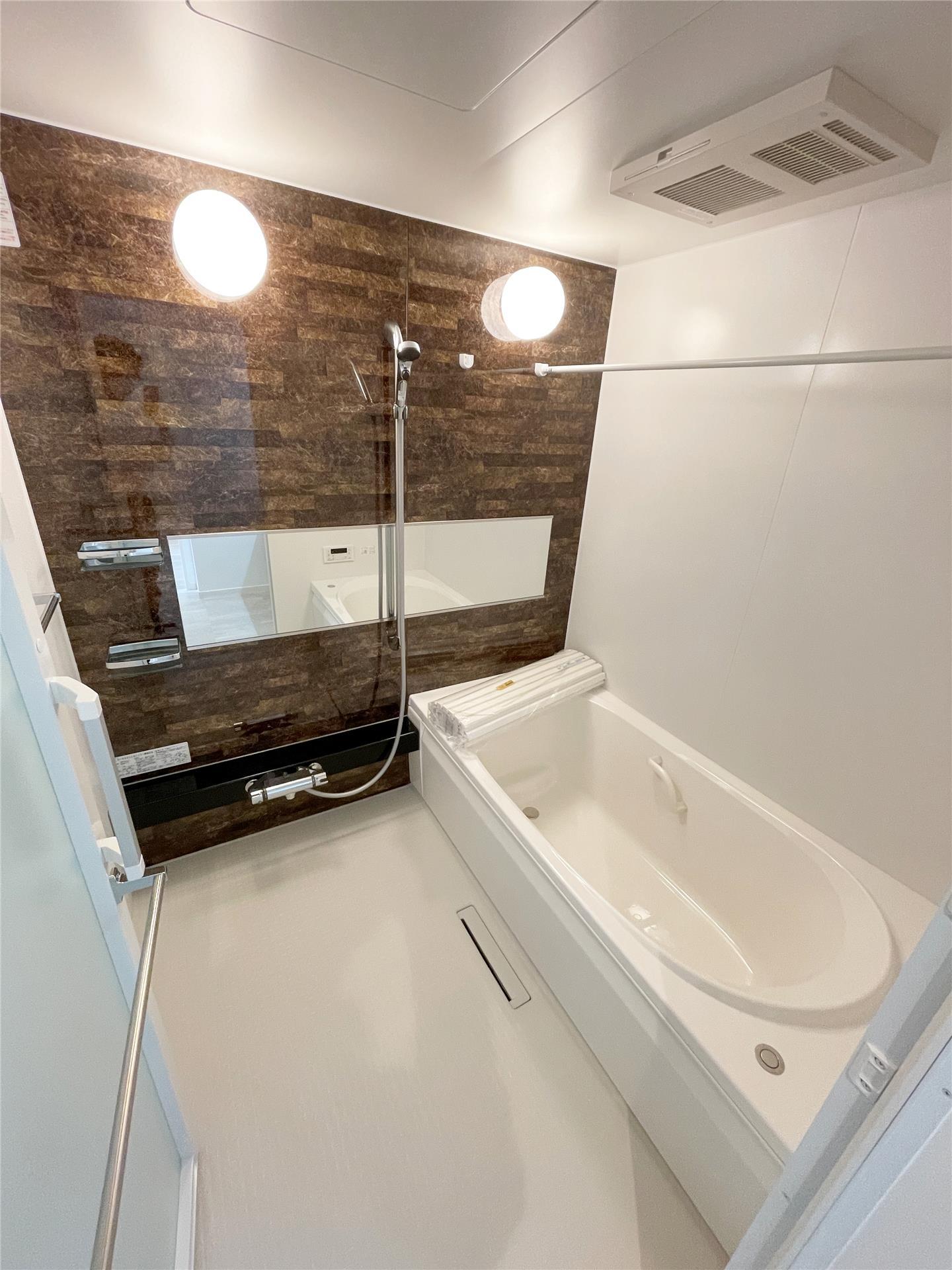 バス・シャワールーム