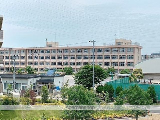 小学校　八潮市立大瀬小学校（小学校）まで222m
