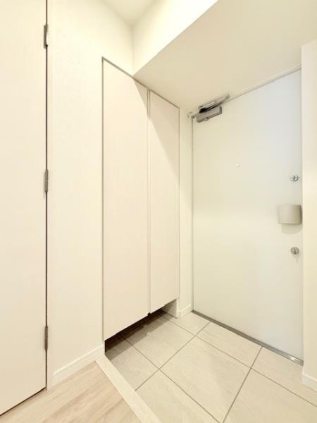 玄関　ゆったりとした玄関です