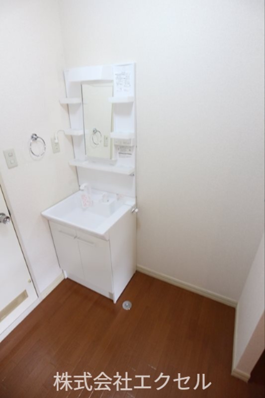 洗面設備　洗面台です