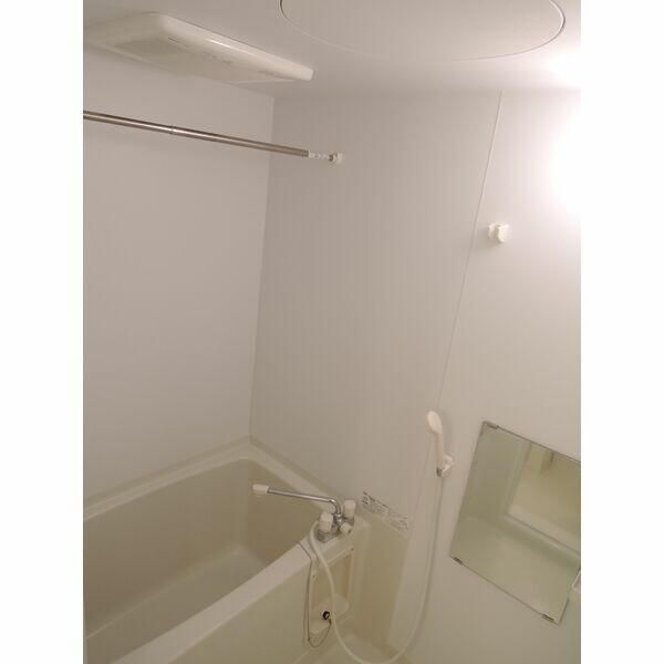 バス・シャワールーム　別部屋参考写真