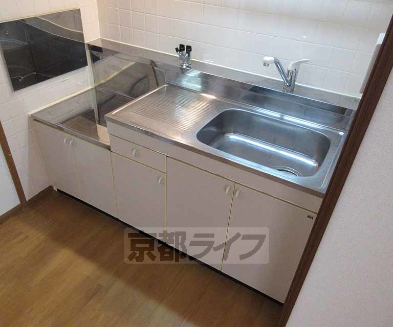 キッチン　作業スペースもたっぷり！