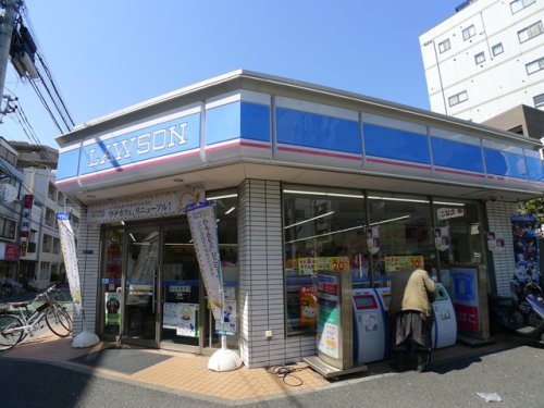 コンビニ　ローソン 滝野川六丁目店（コンビニ）まで117m