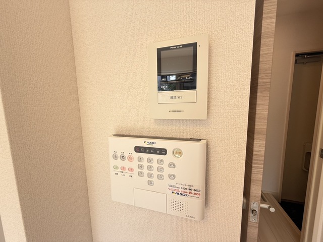 セキュリティ　別部屋参考写真です