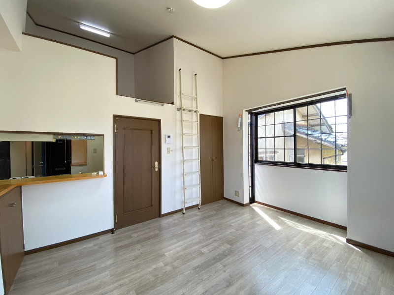 居室・リビング　※別部屋参考写真