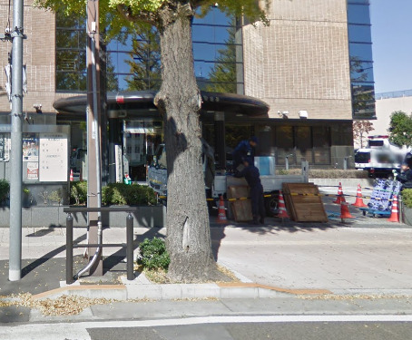 警察署・交番　警視庁高尾警察署（警察署・交番）まで385m