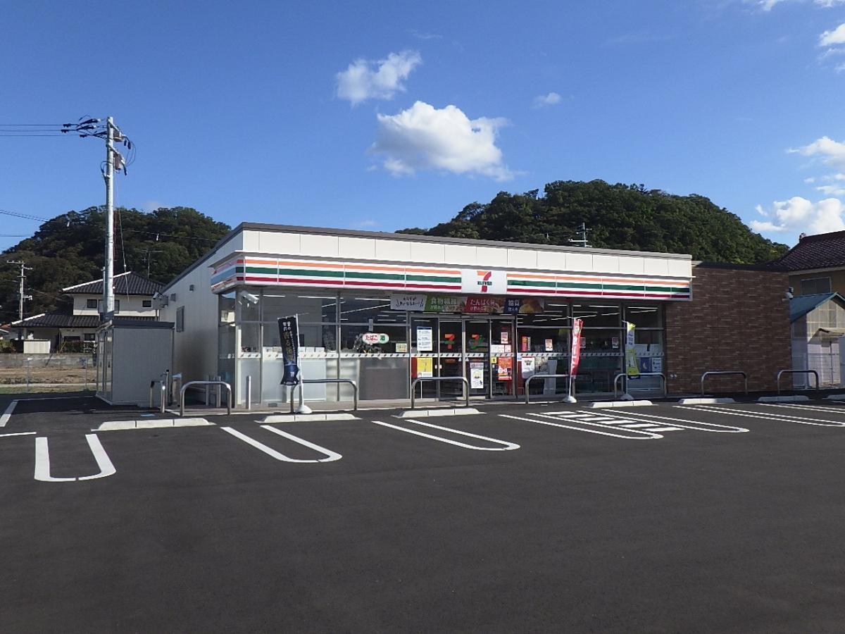 コンビニ　セブンイレブン福島渡利店（コンビニ）まで650m