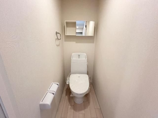 トイレ　・別号室参考写真