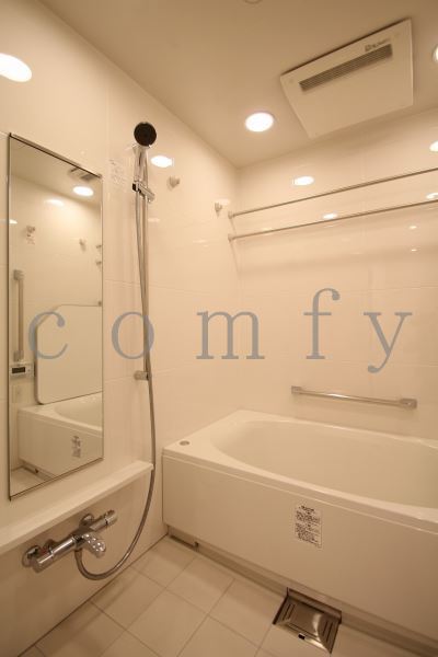 バス・シャワールーム　追炊き機能浴室乾燥機付きバス