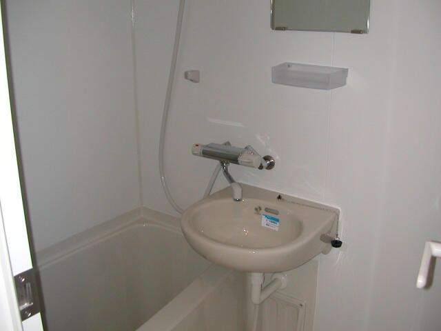 洗面設備　別部屋参考写真