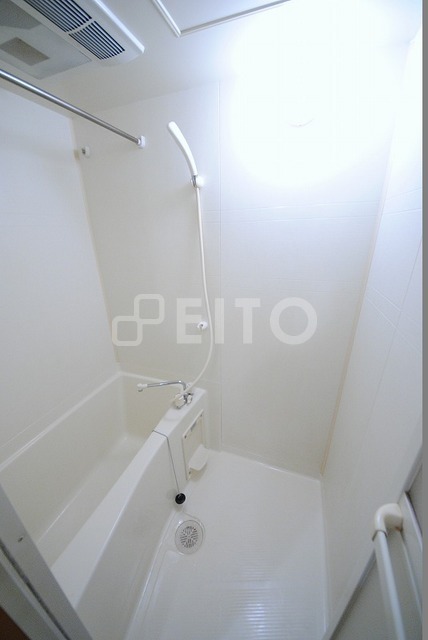 バス・シャワールーム　写真は２０３号室