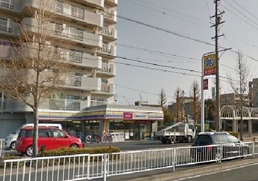 コンビニ　ミニストップ（コンビニ）まで400m