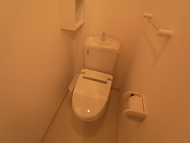 トイレ　ウォッシュレット付トイレ