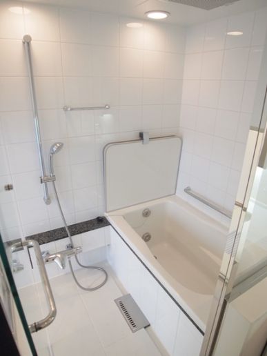 バス・シャワールーム