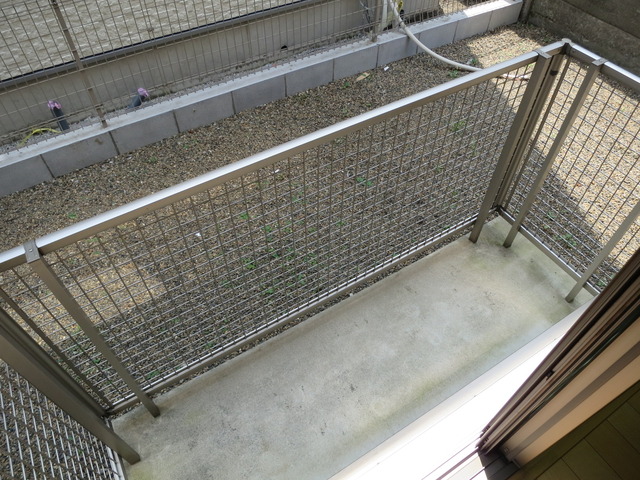 バルコニー　広々としたテラスです♪