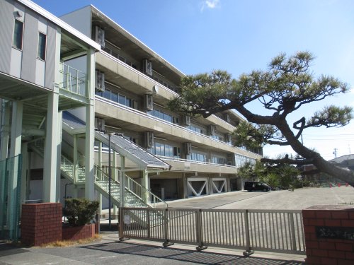 中学校　笠松中学校（中学校）まで2158m