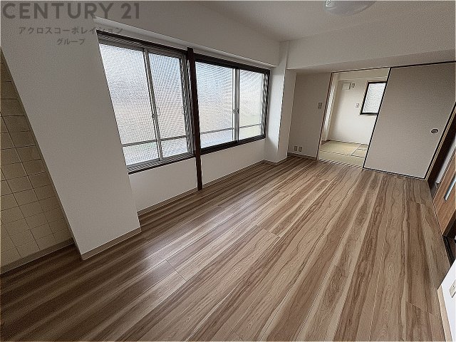 居室・リビング　角部屋住戸で過ごしやすく、おすすめです。