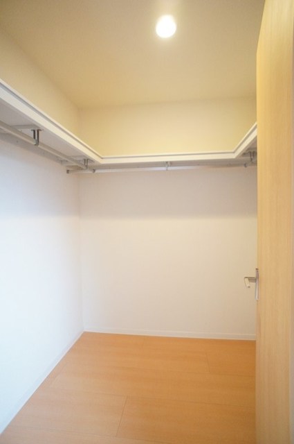 収納　※写真は同タイプの室内。仕様・設備は現況優先です※