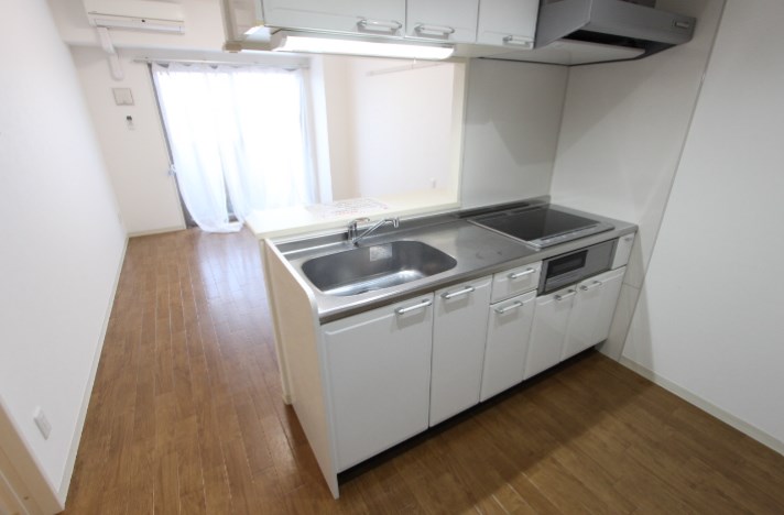 居室・リビング　※別部屋参考画像