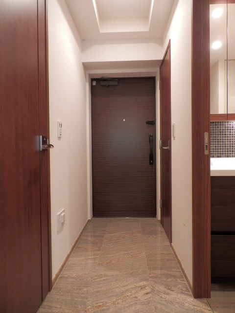 玄関　玄関※別部屋参考写真