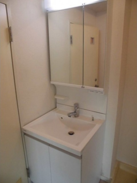 洗面設備　独立洗面台