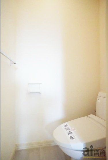 トイレ　～同仕様写真～