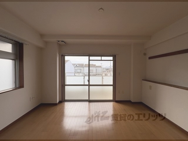 居室・リビング　居室