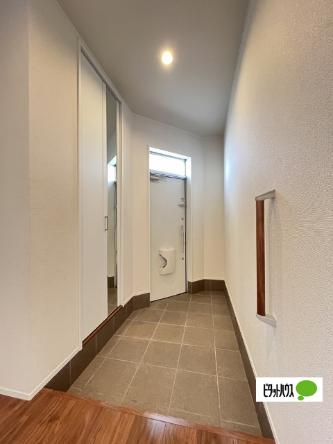 玄関　同一タイプ