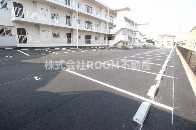 駐車場　駐車場があります