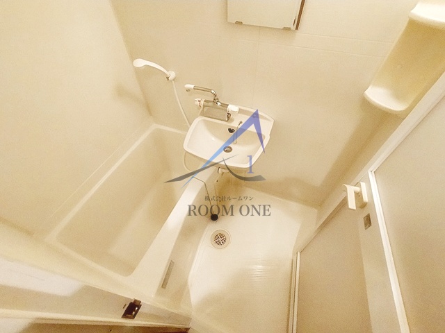 バス・シャワールーム　お風呂です。