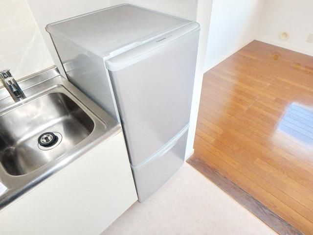 その他　★冷蔵庫ついてます★