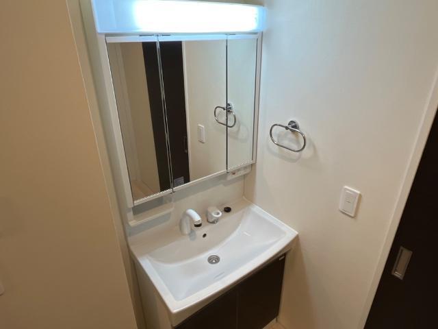 洗面設備　洗髪洗面化粧台（イメージ）