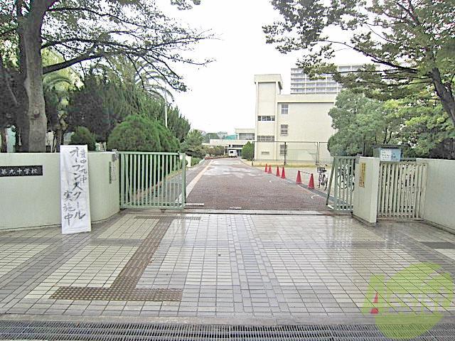 中学校　第九中学校（中学校）まで1700m