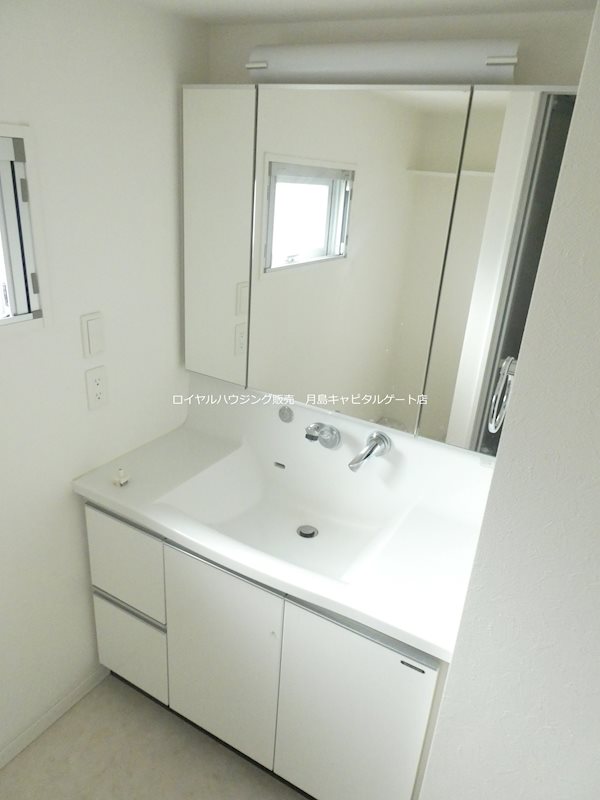 バス・シャワールーム　※別部屋参考イメージ