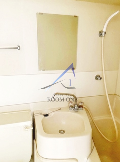 洗面設備　洗面台です。