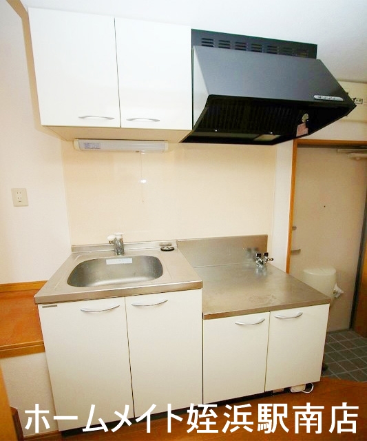 キッチン　★二口コンロ持ち込み可能です★※別部屋参考写真