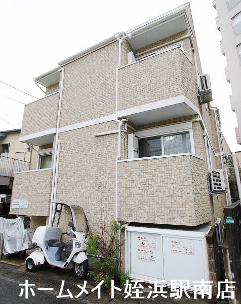建物外観　★独立洗面台付きでこの家賃です★