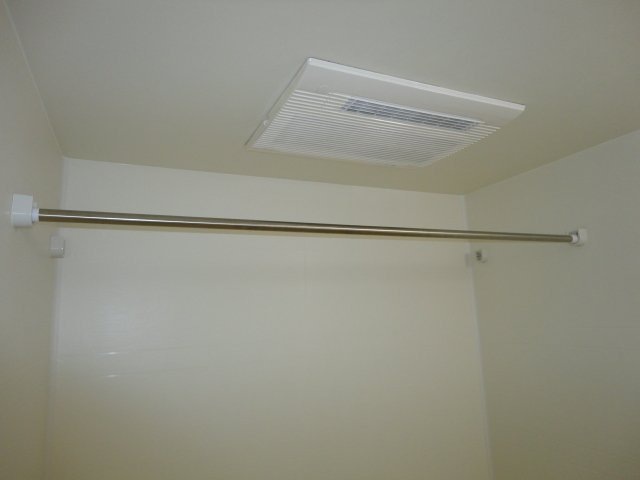 その他設備　浴室乾燥機（同タイプ）(イメージ)