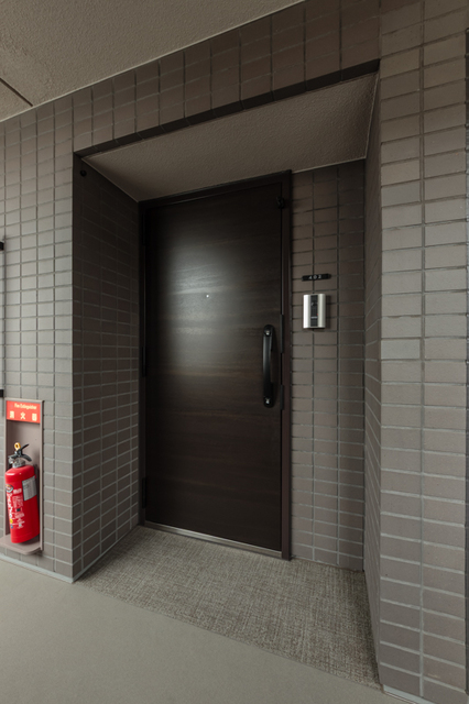 玄関　※写真は同タイプ住戸です。