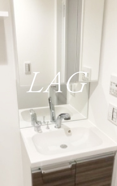 洗面設備　独立洗面台です。