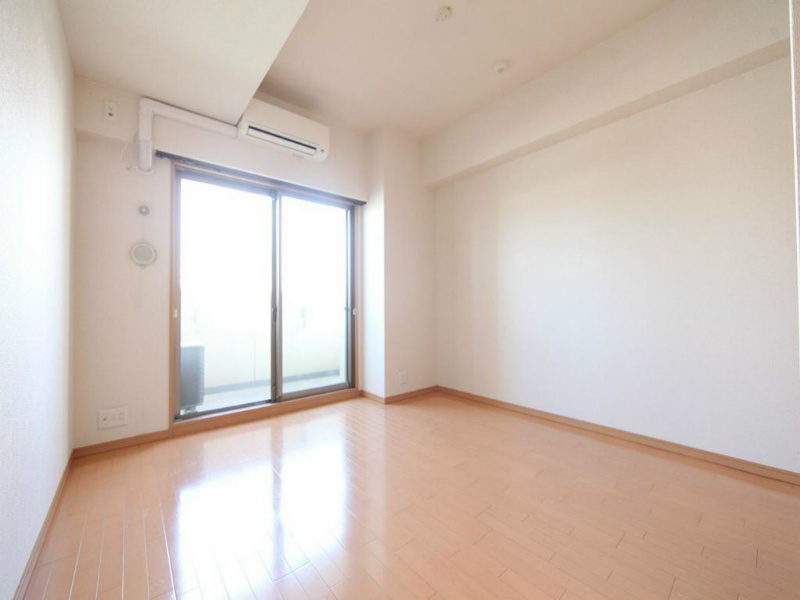 その他部屋・スペース　洋室7.8帖　クローゼット付（収納充実してます）