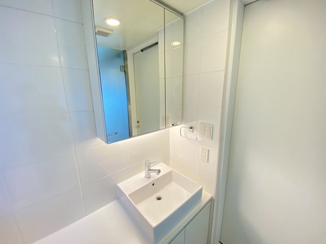 洗面設備　身支度に便利な洗面台♪