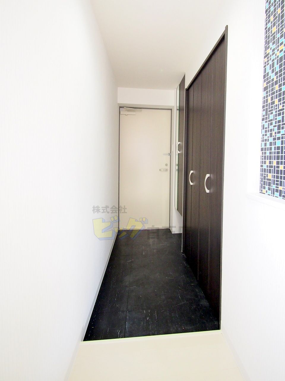 玄関　広々とした玄関です♪