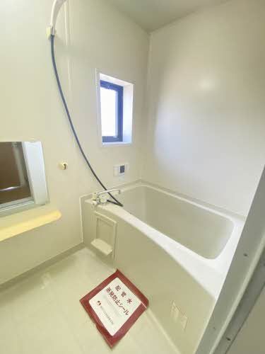 バス・シャワールーム　バスルーム