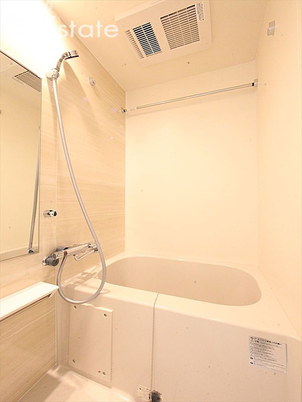 バス・シャワールーム　バスルーム