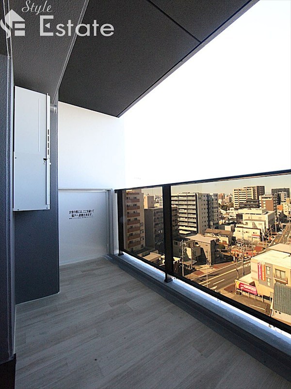 バルコニー　バルコニー