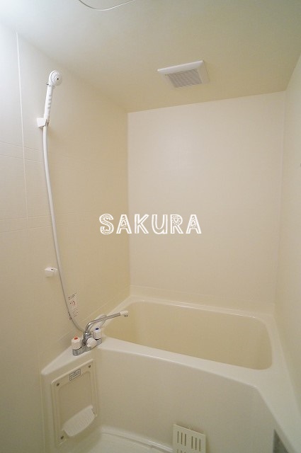 バス・シャワールーム　清潔感のある快適バスルーム♪