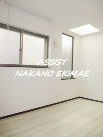 居室・リビング　別号室：参考写真