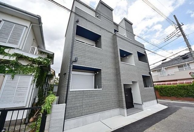 建物外観　独立洗面台付♪インターネット無料