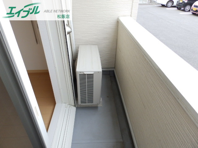 バルコニー　同物件別室の写真です